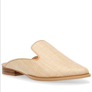 NWOT Dolce Vita Icarus Slip-On Mules